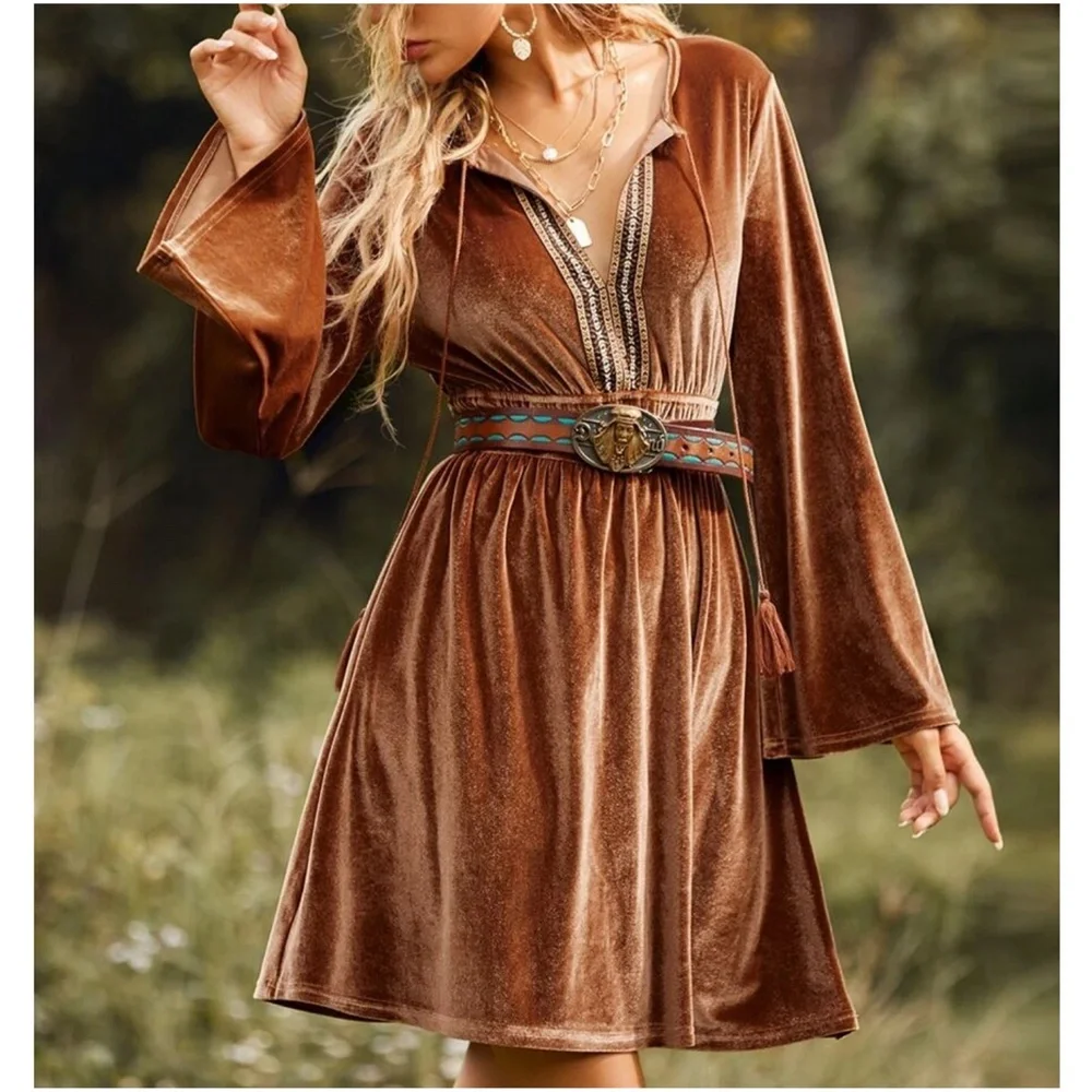 Boho Velvet Bell Sleeve Mini Dress - Picture 3 of 6